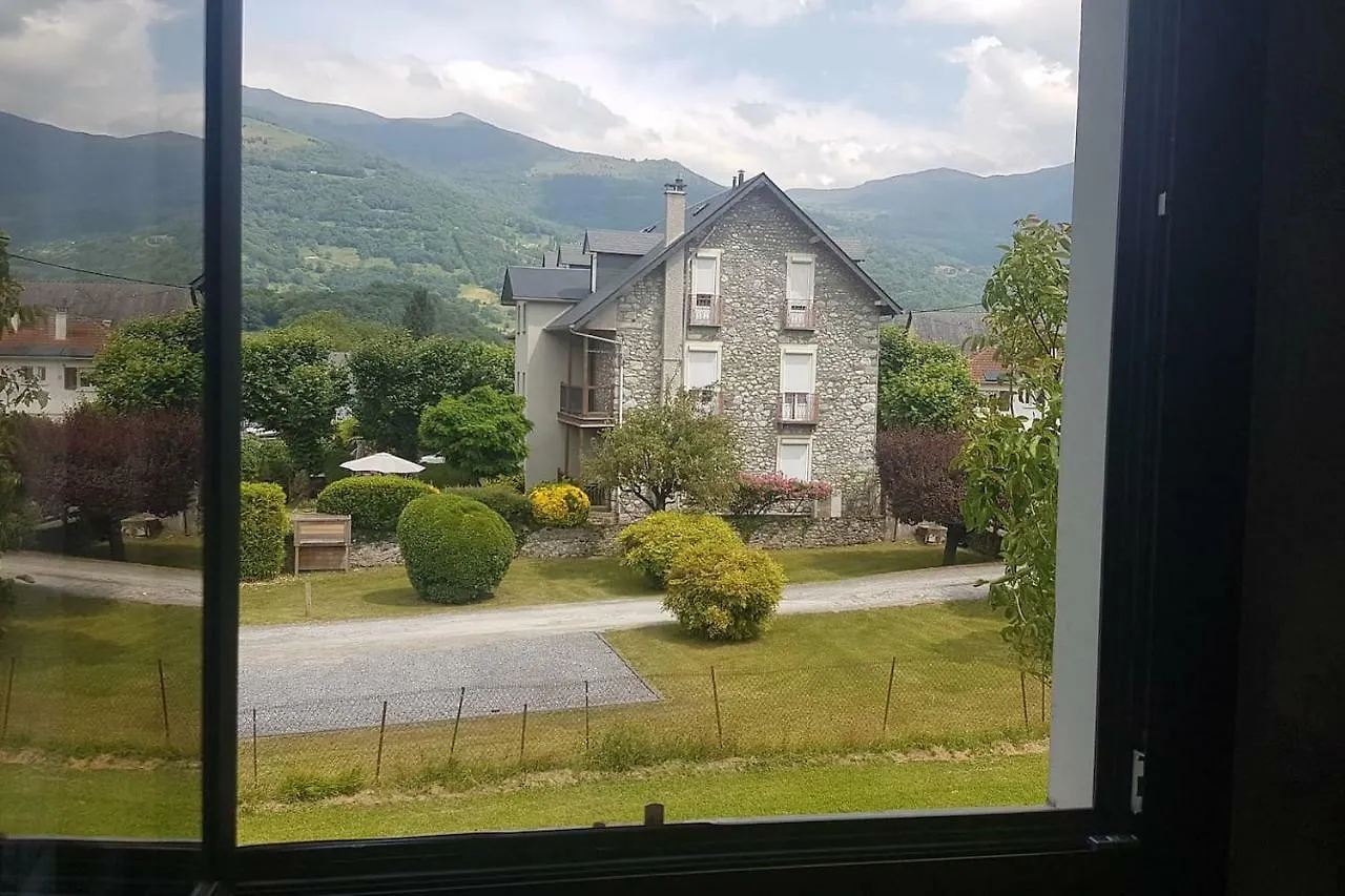 Apartment Grand Appartement Sympa Au Coeur De La Vallee Parking Prive Terrasse Plein Sud Argeles-Gazost France